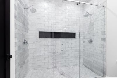 Tile and Glass Shower Options